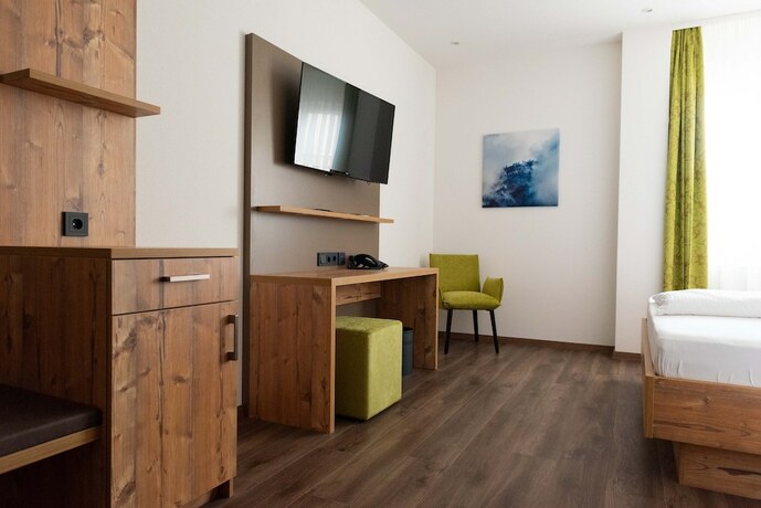 Imagen de la habitación del Hotel Zeppelin. Foto 16