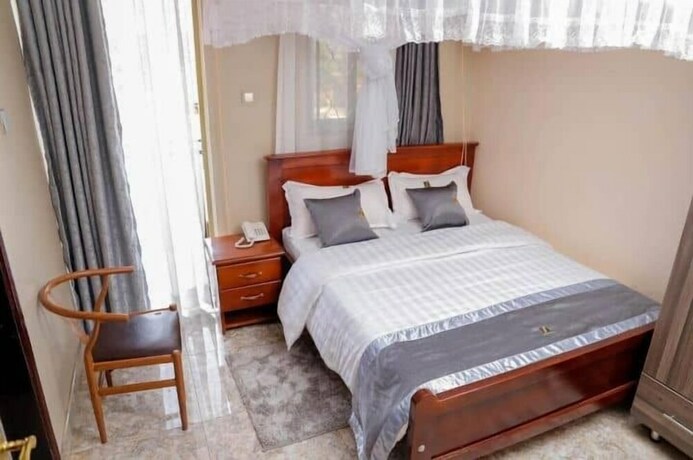 Imagen de la habitación del Hotel Zeptan. Foto 20