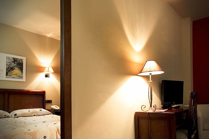 Imagen de la habitación del Hotel Zerbinetta. Foto 7