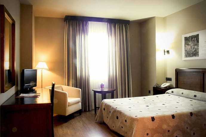 Imagen de la habitación del Hotel Zerbinetta. Foto 8