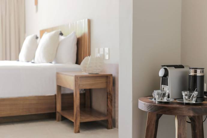 Imagen de la habitación del Hotel Zereno Boutique. Foto 16