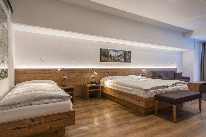 Imagen general del Hotel Zermatt Budget Rooms at Alpen Resort & Spa. Foto 8