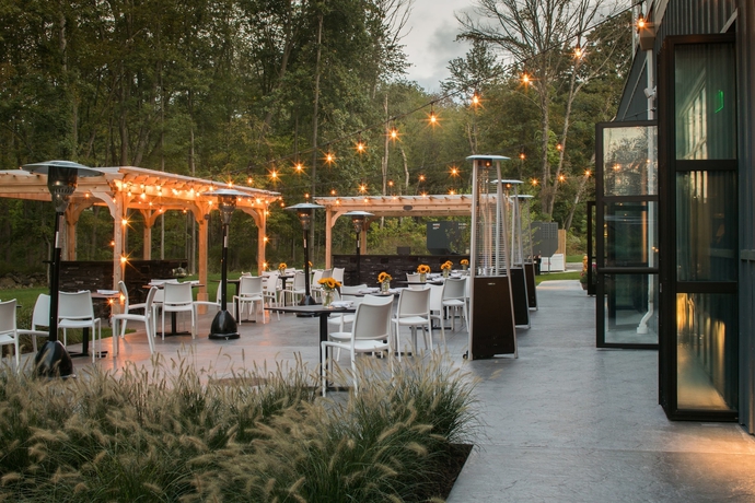 Imagen del bar/restaurante del Hotel Zero Degrees Danbury. Foto 5