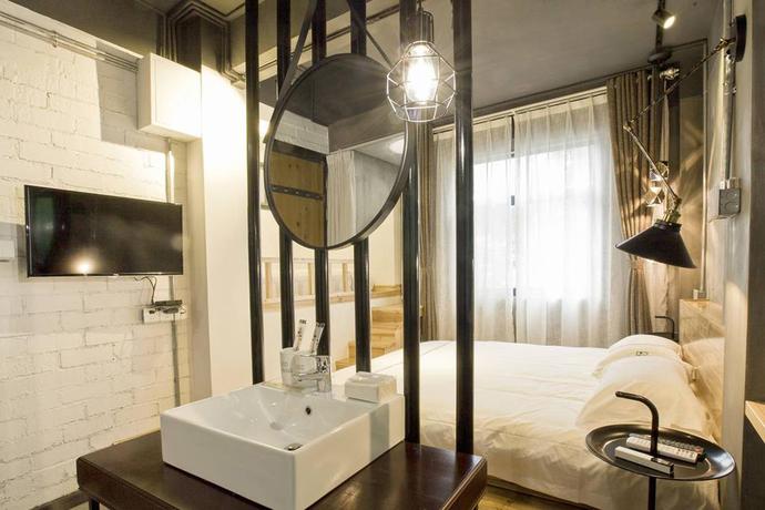 Imagen de la habitación del Hotel Zero Five One Seven Inn. Foto 8