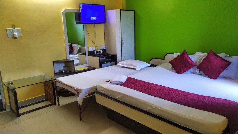 Imagen de la habitación del Hotel Zeromiles Prasant. Foto 10