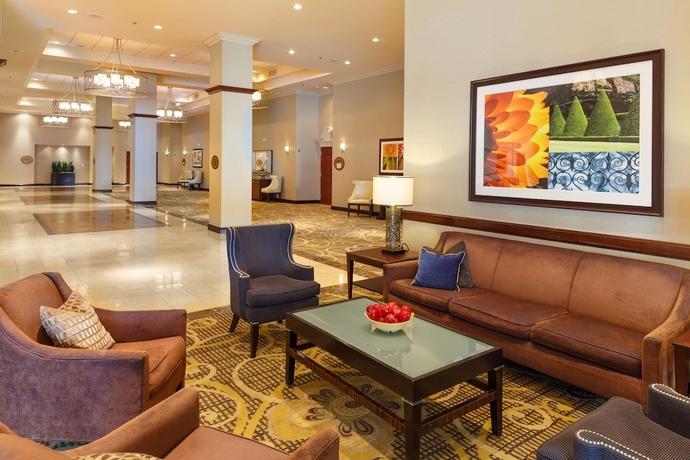 Imagen de los interiores del Hotel Zessa Orange County Airport, a DoubleTree by Hilton. Foto 14