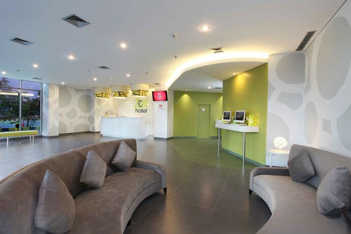 Imagen general del Hotel Zest Airport Jakarta. Foto 2