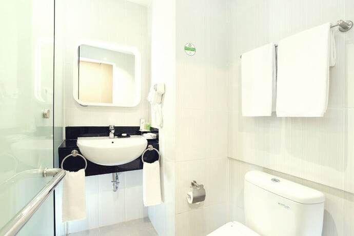 Imagen general del Hotel Zest Airport Jakarta. Foto 5