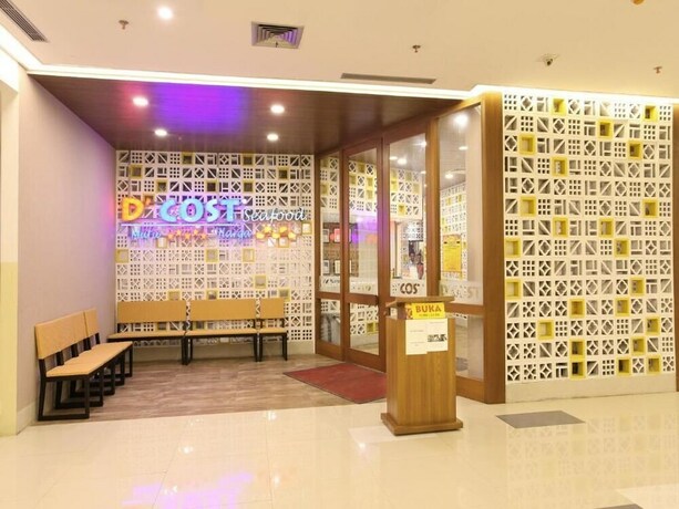 Imagen de los interiores del Hotel Zest Airport Jakarta. Foto 25
