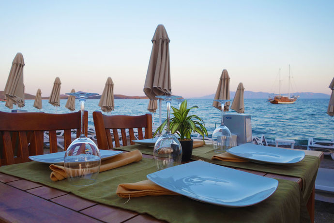 Imagen del bar/restaurante del Hotel Zest Exclusive and Spa. Foto 7