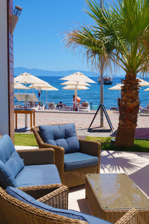 Imagen del bar/restaurante del Hotel Zest Exclusive and Spa. Foto 10