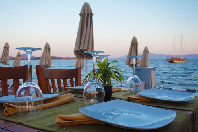 Imagen del bar/restaurante del Hotel Zest Exclusive and Spa. Foto 12