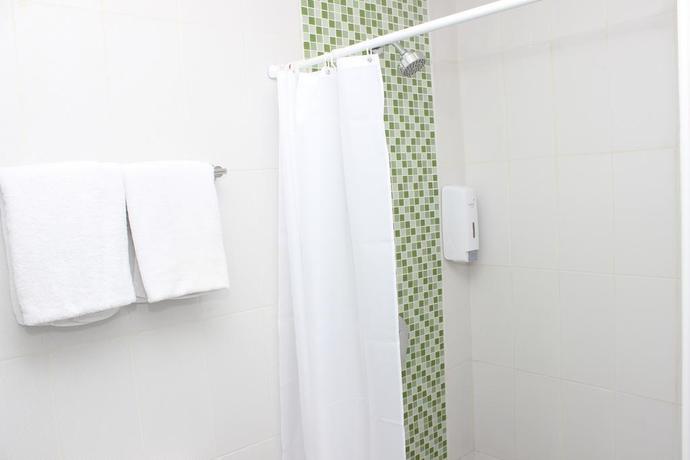 Imagen de la habitación del Hotel Zest Hotel Harbour Bay Batam. Foto 11