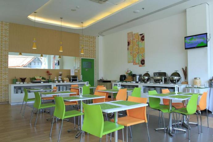 Imagen del bar/restaurante del Hotel Zest Hotel Yogyakarta. Foto 6