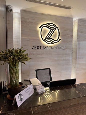 Imagen de los interiores del Hotel Zest Metropole. Foto 10
