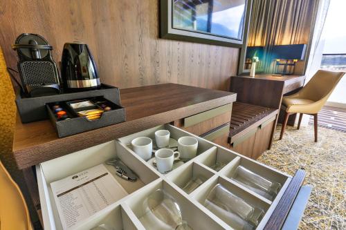 Imagen de la habitación del Hotel Zeta. Foto 5