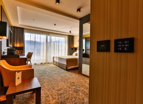 Imagen general del Hotel Zeta. Foto 4