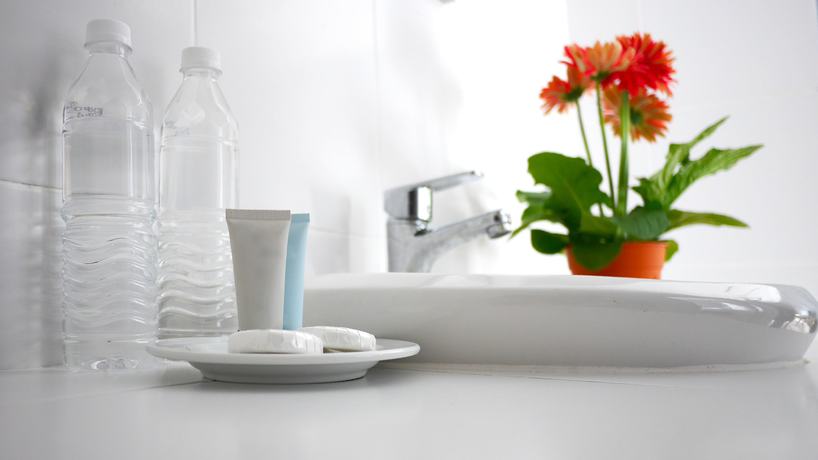 Imagen de los exteriores del Hotel Zetter Suites. Foto 11