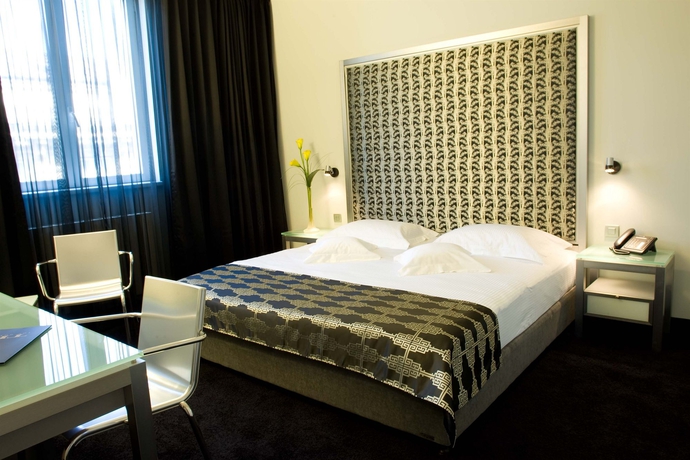 Imagen de la habitación del Hotel Zeus Essence Bucharest Central. Foto 6