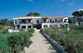 Imagen general del Hotel Zeus, Koukounaries. Foto 1