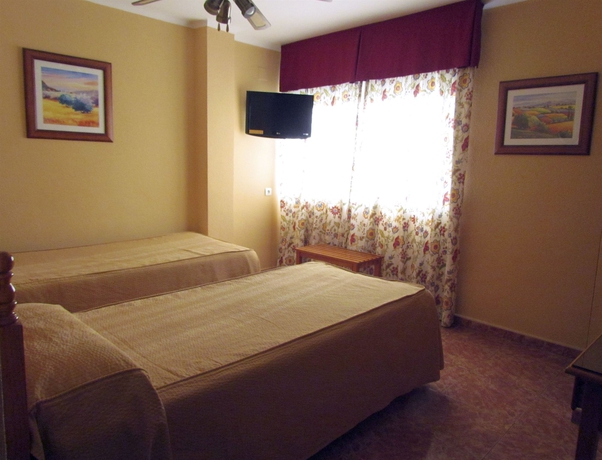 Imagen de la habitación del Hotel Zeus, Málaga. Foto 4