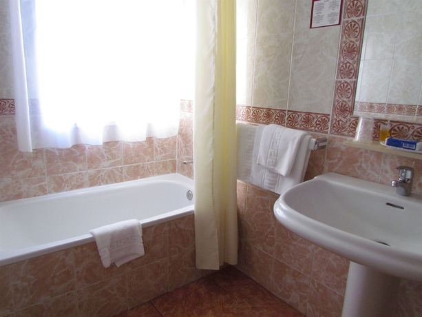 Imagen de la habitación del Hotel Zeus, Málaga. Foto 10