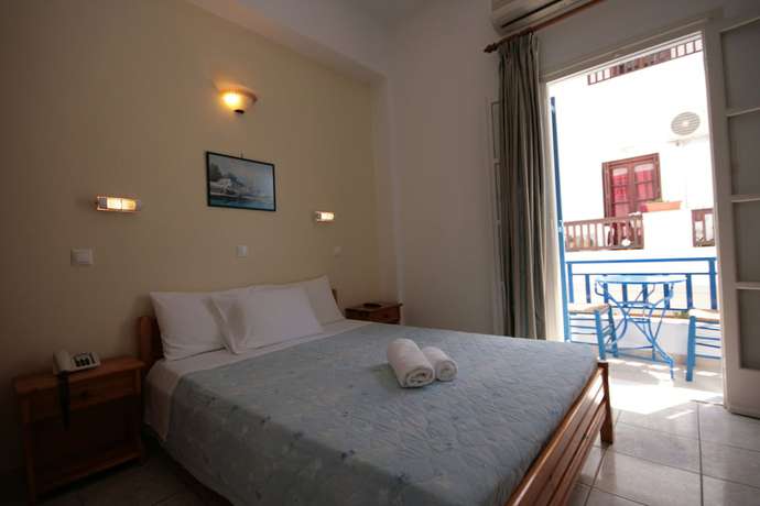 Imagen de la habitación del Hotel Zeus, Naxos. Foto 8