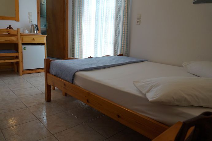 Imagen de la habitación del Hotel Zeus, Naxos. Foto 11