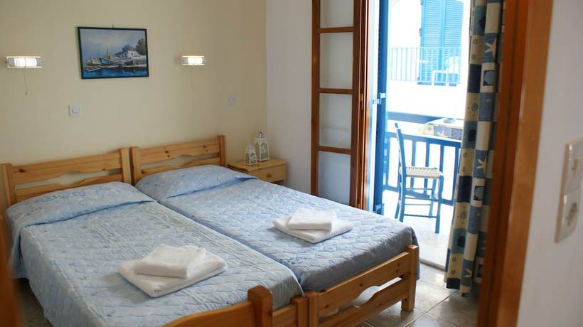 Imagen de la habitación del Hotel Zeus, Naxos. Foto 12