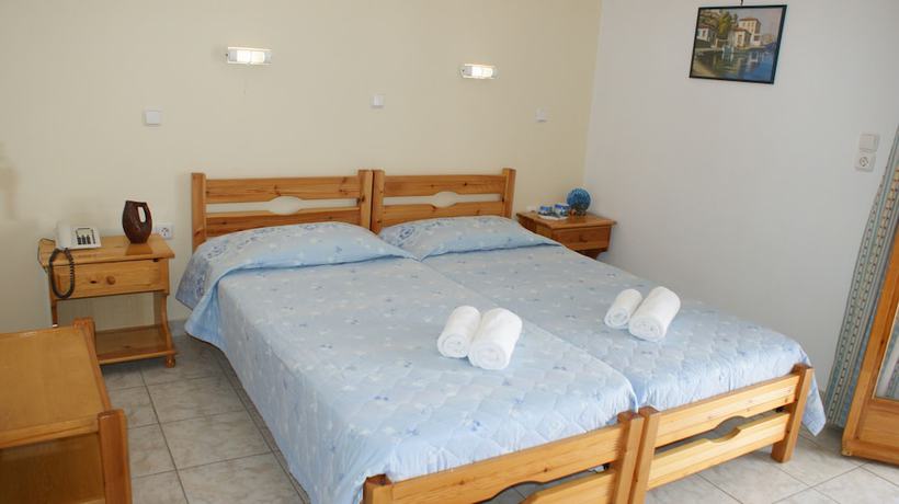 Imagen de la habitación del Hotel Zeus, Naxos. Foto 14