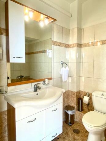 Imagen general del Hotel Zeus Paradise Ammoudia. Foto 4