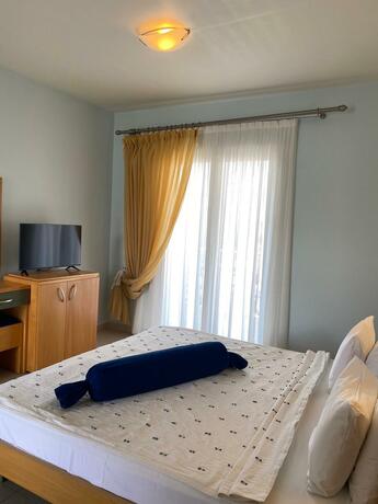 Imagen general del Hotel Zeus Paradise Ammoudia. Foto 10