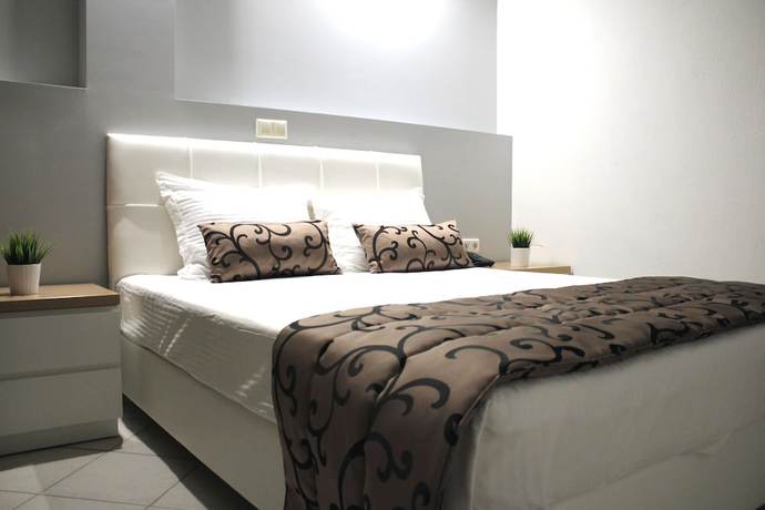 Imagen de la habitación del Hotel Zeus, Platamon. Foto 5