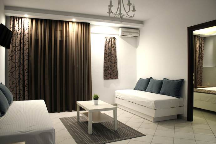 Imagen de la habitación del Hotel Zeus, Platamon. Foto 10