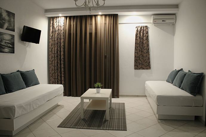 Imagen de la habitación del Hotel Zeus, Platamon. Foto 15