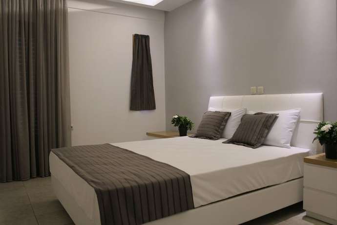 Imagen de la habitación del Hotel Zeus, Platamon. Foto 17