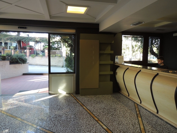 Imagen de los interiores del Hotel Zeus Pompei. Foto 17