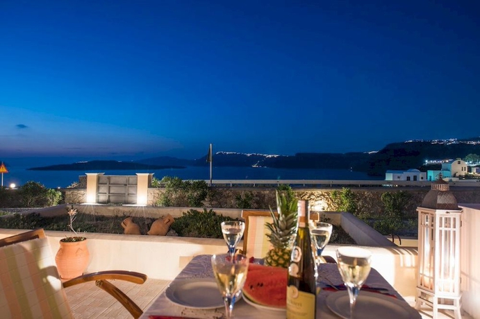 Imagen del bar/restaurante del Hotel Zeus Residence, Akrotiri. Foto 5