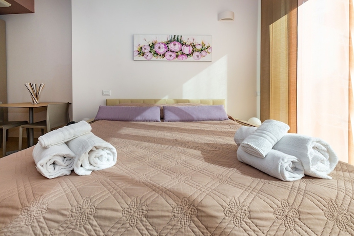 Imagen de la habitación del Hotel Zeus Residence. Foto 5