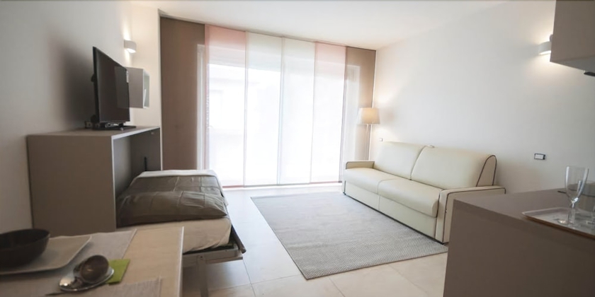 Imagen de la habitación del Hotel Zeus Residence. Foto 11