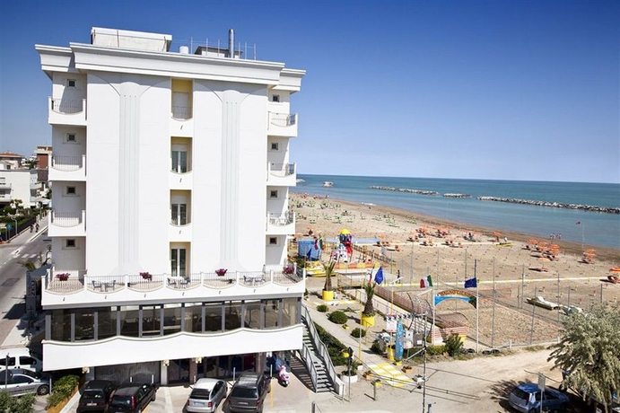 Imagen general del Hotel Zeus, Rimini. Foto 3