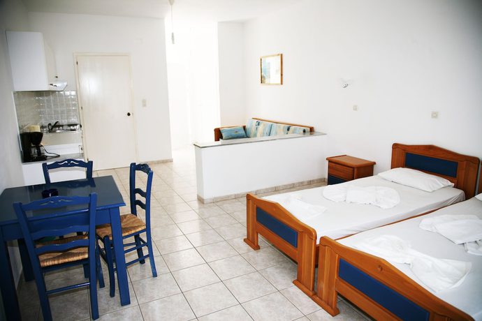 Imagen de la habitación del Hotel Zeus, Samos. Foto 18