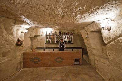 Imagen del bar/restaurante del Hotel Zeynep Hanim Konagi. Foto 3