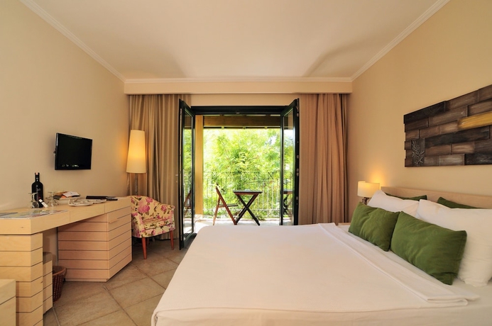 Imagen de la habitación del Hotel Zeytinada. Foto 2