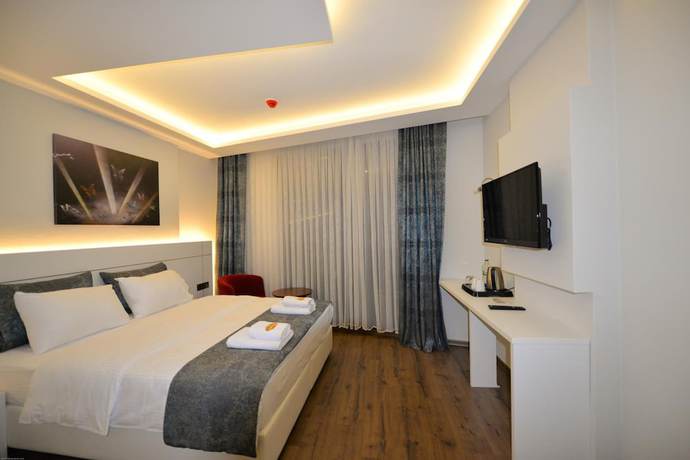 Imagen de la habitación del Hotel Zeytindali. Foto 16