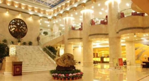 Imagen general del Hotel Zhangjiagang Guomao, Yanghe. Foto 8
