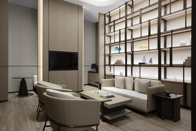 Imagen de los interiores del Hotel Zhangjiagang Marriott. Foto 9