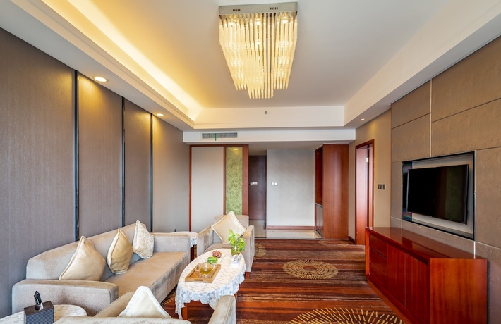 Imagen de la habitación del Hotel Zhangjiajie Huatian. Foto 6