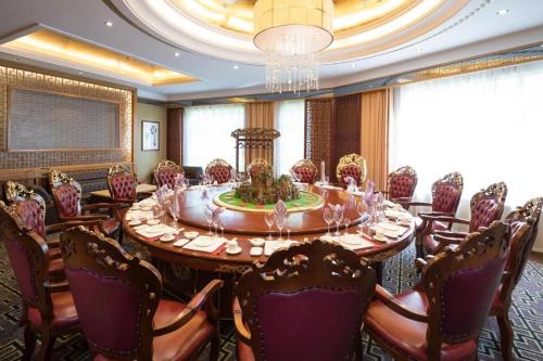 Imagen general del Hotel Zhangjiajie Qinghe Jinjiang International. Foto 12