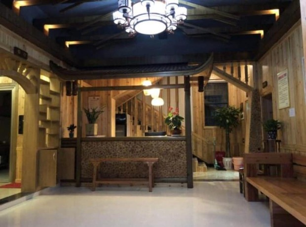 Imagen general del Hotel Zhangjiajie Yunqi Inn. Foto 4